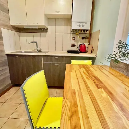 крехівська 5,апартаменти в центрі, дві спальні Apartment