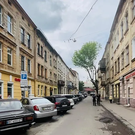 крехівська 5,апартаменти в центрі, дві спальні Apartment