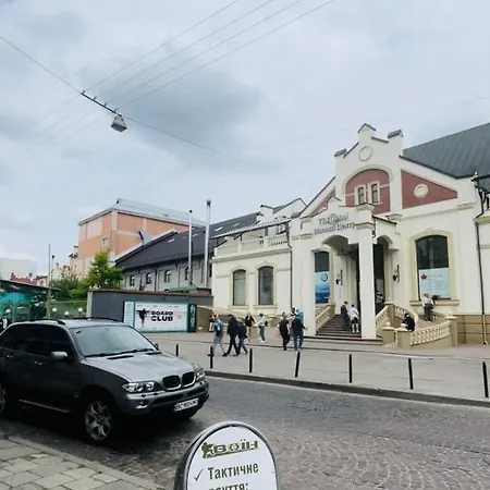крехівська 5,апартаменти зі світлом в центрі, дві спальні Lviv